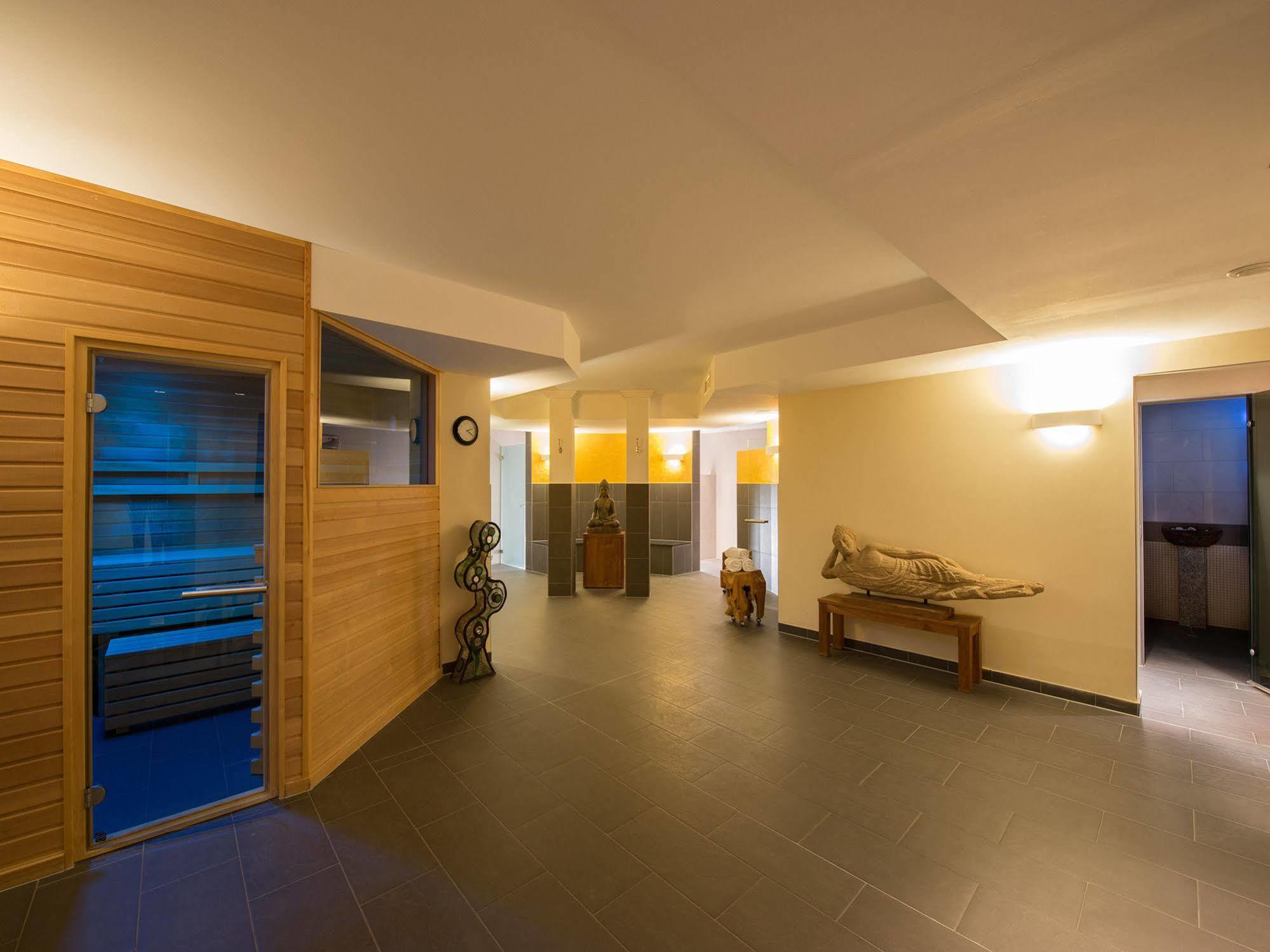 Aparthotel Ostseeperle Glowe - Schoen Gestrandet מראה חיצוני תמונה