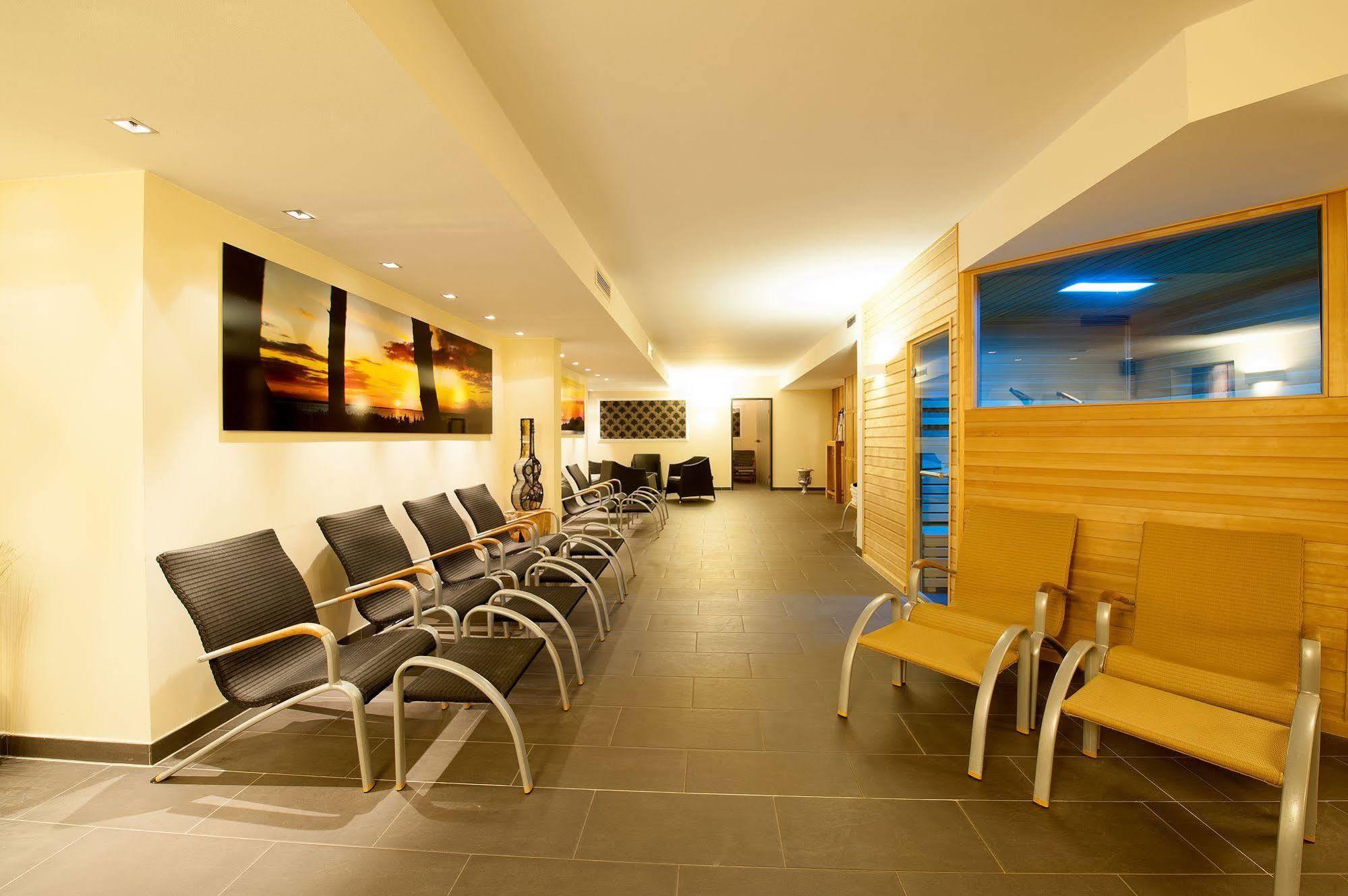 Aparthotel Ostseeperle Glowe - Schoen Gestrandet מראה חיצוני תמונה